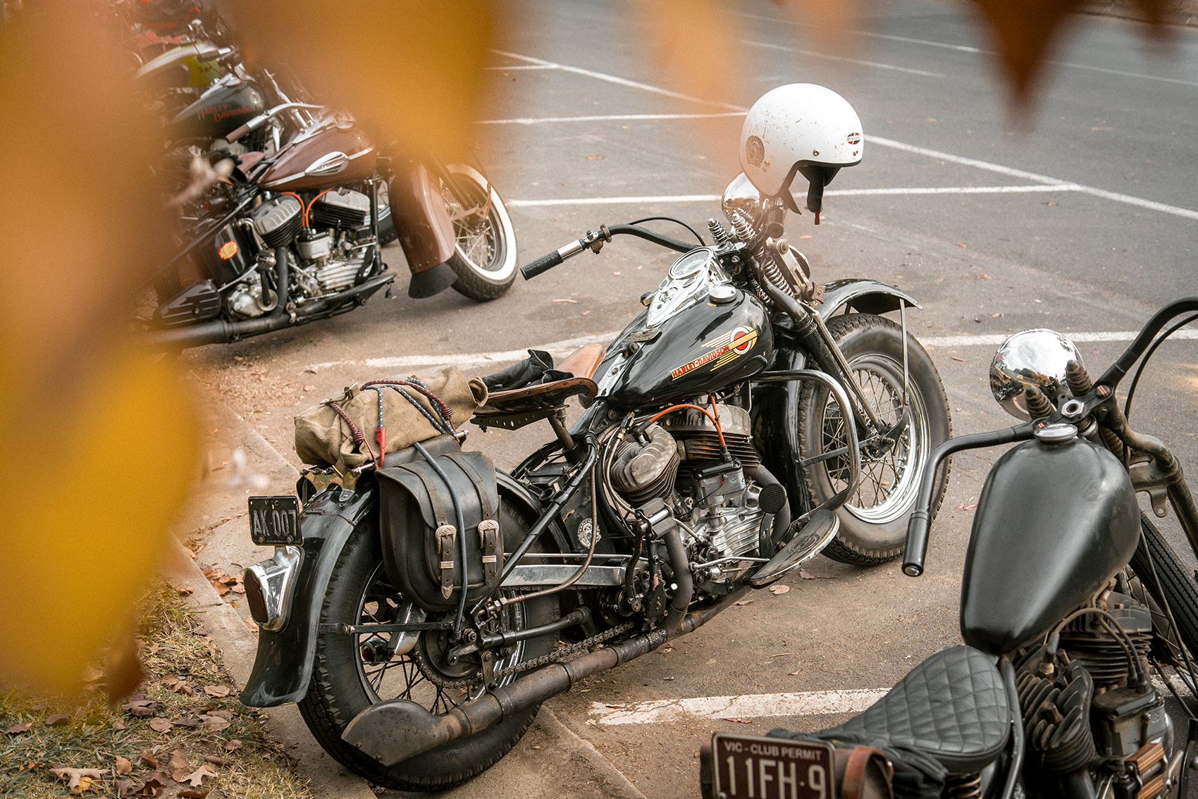 vintage harley davidson motorcycle black